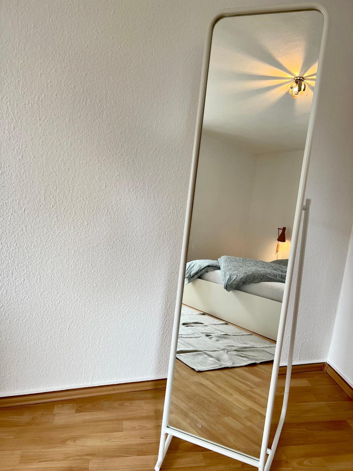 Appartamento Vollausgestattet, Grosszuegig & Zentral Fuer Bis Zu 4 Magdeburgo Esterno foto