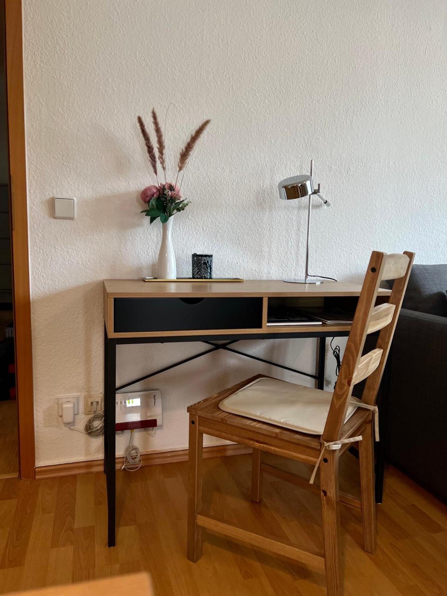 Appartamento Vollausgestattet, Grosszuegig & Zentral Fuer Bis Zu 4 Magdeburgo Esterno foto